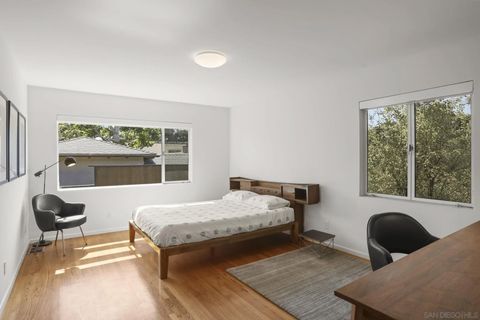 Tiny photo for 666 San Gorgonio St, San Diego, CA 92106 (MLS # 250041663)