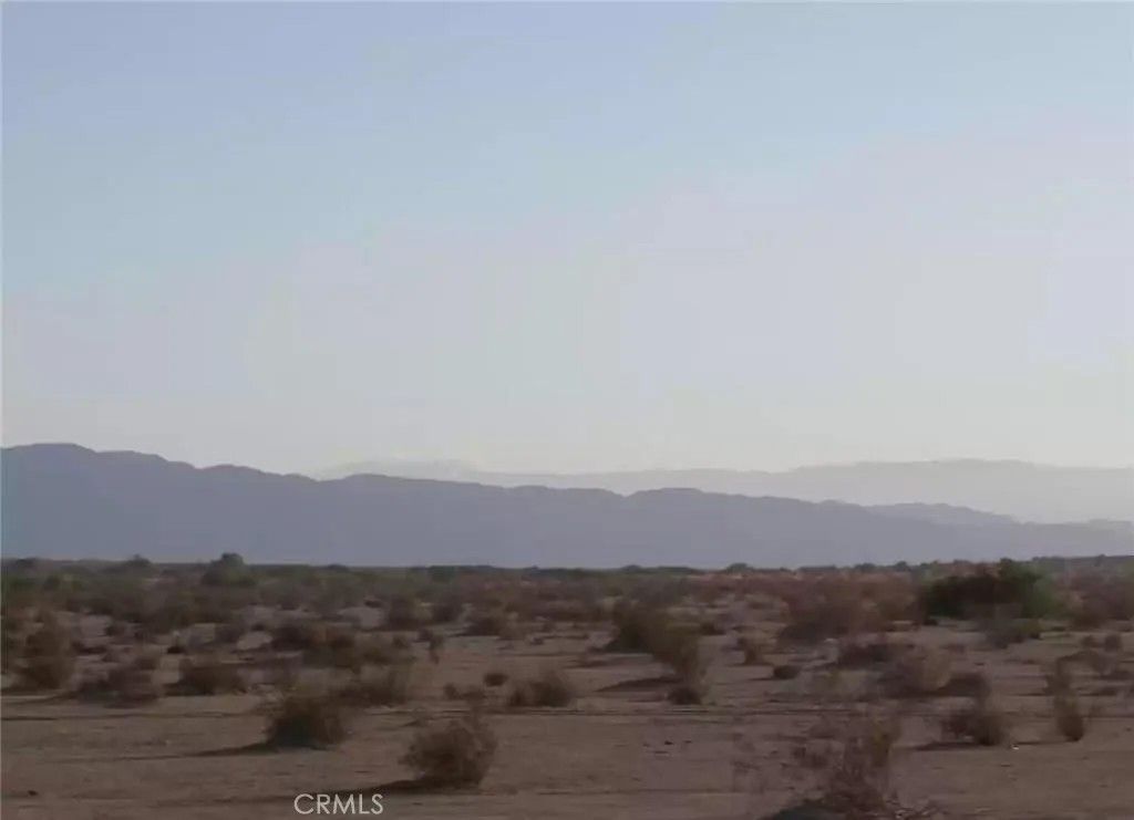 Photo of 0 002-450-019-000, Niland, CA 92257 (MLS # IG26039349)