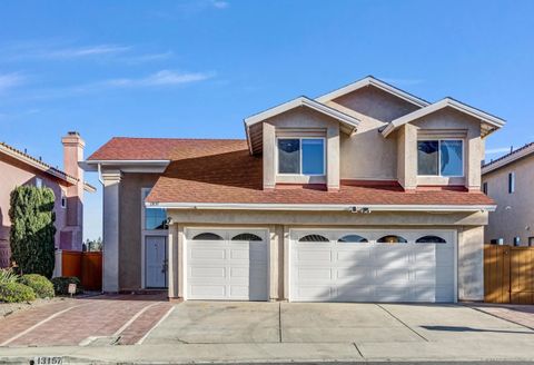 Photo of 13157 Russet Leaf Ln, San Diego, CA 92129 (MLS # 260002832)