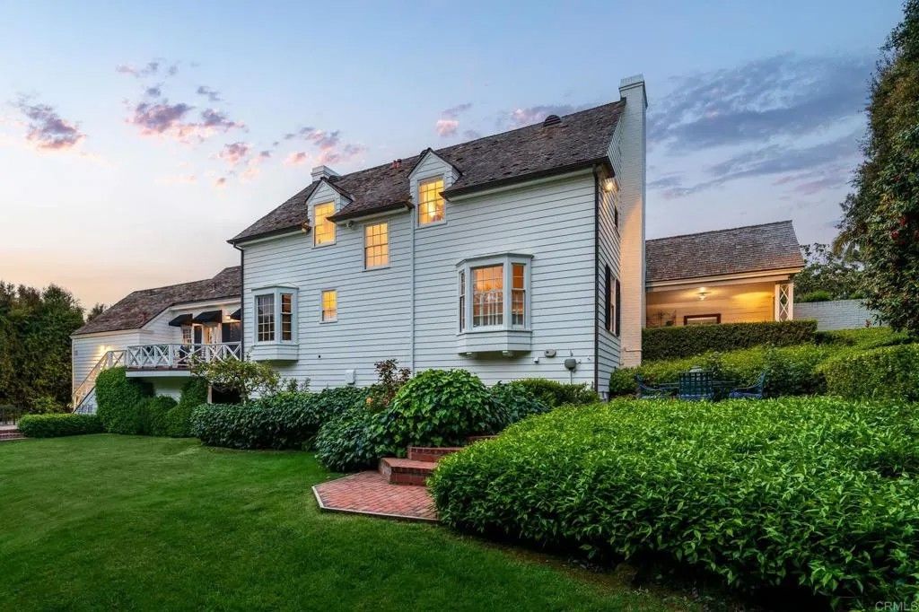 Photo of 7716 Lookout Drive, La Jolla, CA 92037 (MLS # NDP2505454)