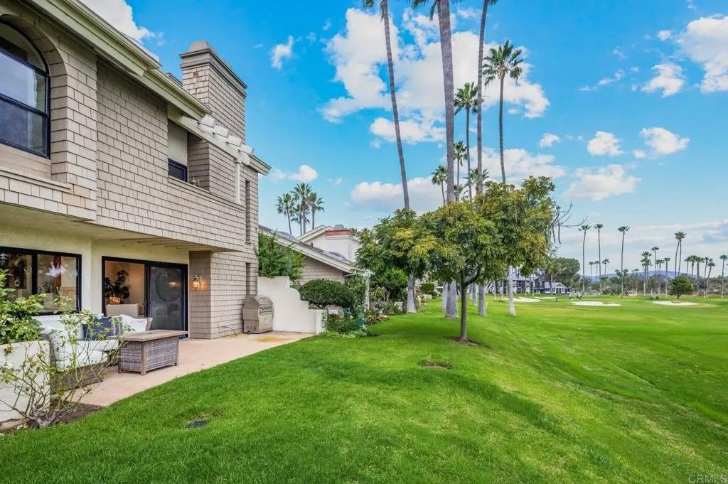 Photo of 4035 Avenida Brisa, Rancho Santa Fe, CA 92091 (MLS # NDP2600182)