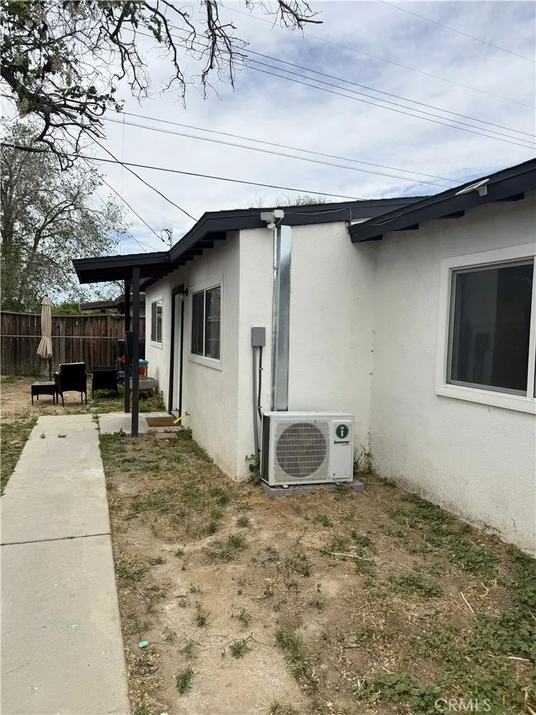 45445 Cedar Ave.