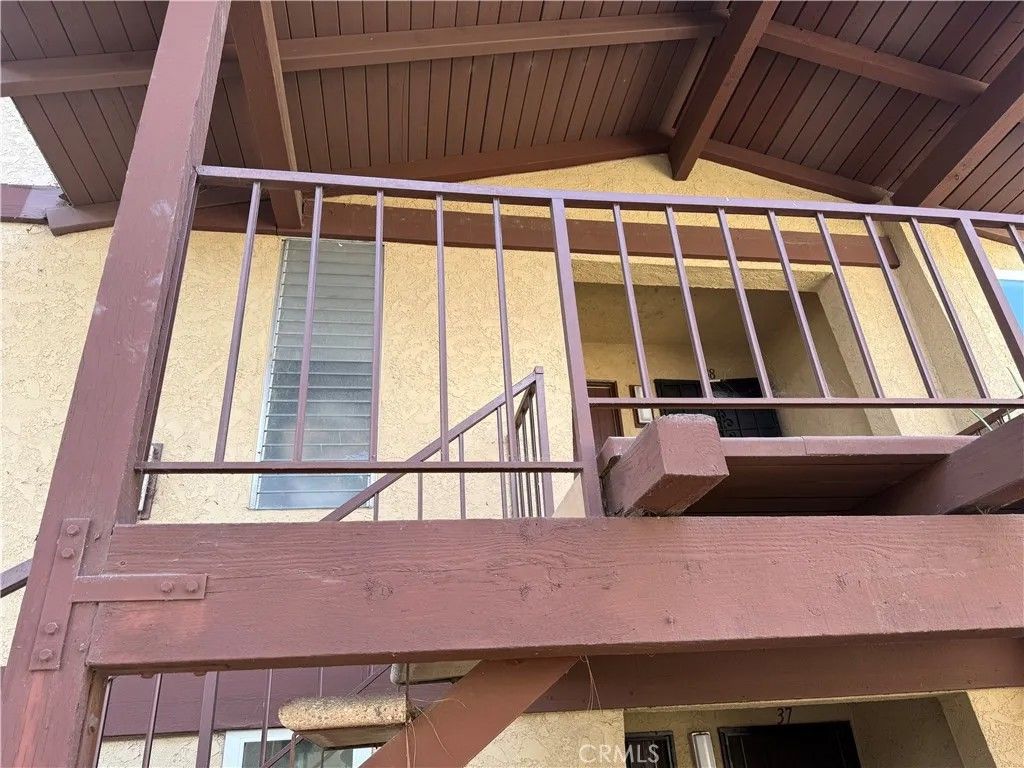 Photo of 1010 W Macarthur Blvd, Santa Ana, CA 92707 (MLS # OC26072522)