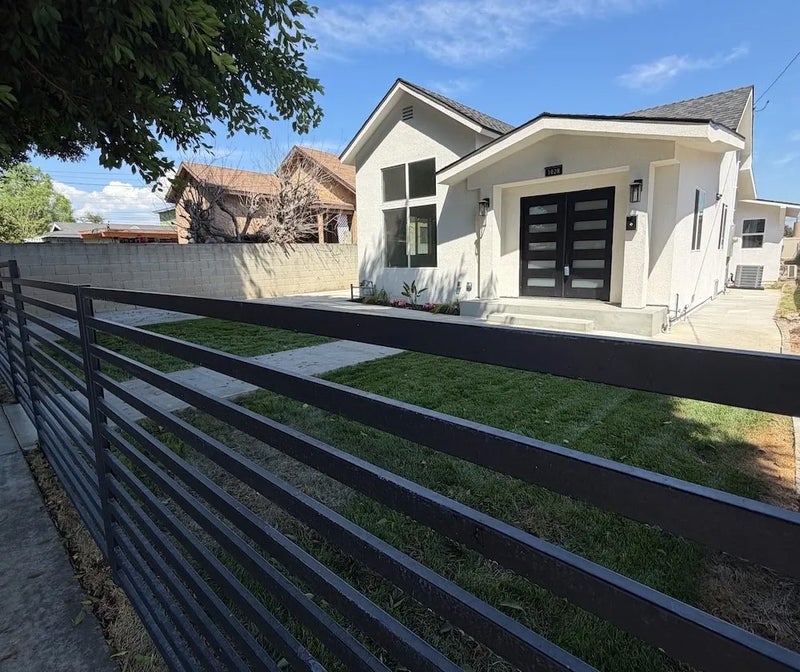 1028 S Gage