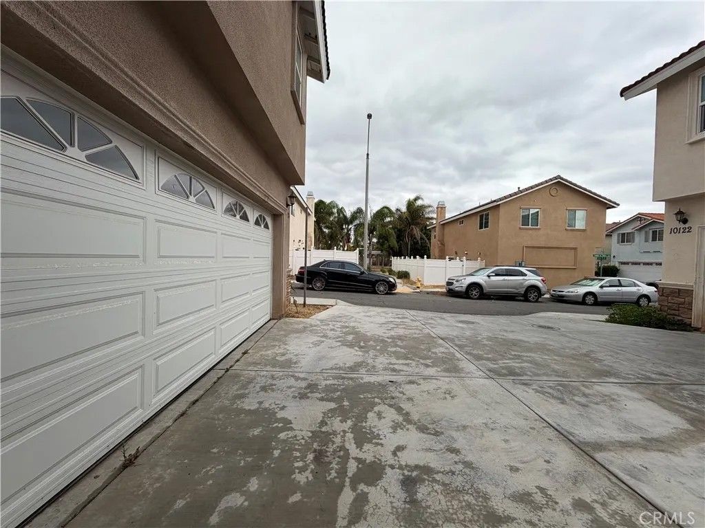Photo of 10128 Camino De Rosa, Riverside, CA 92503 (MLS # IG26072560)