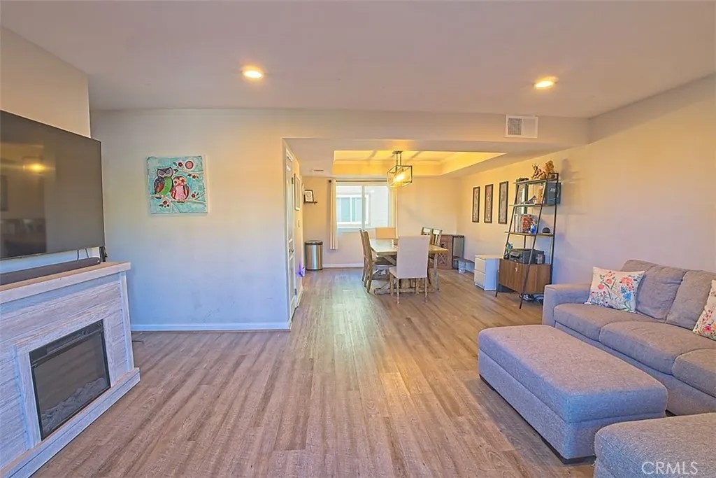 151 Bonita Street B