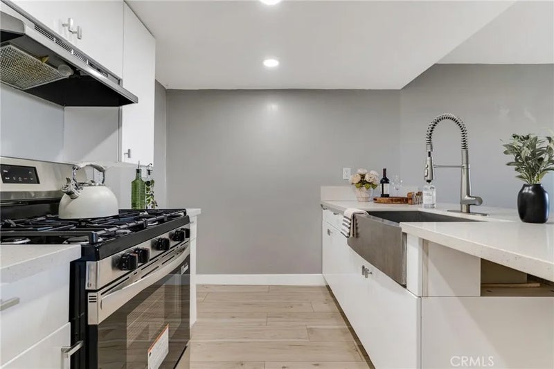 12601 Van Nuys Boulevard 104