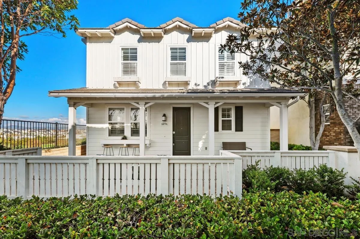 6096 Blue Dawn Trail