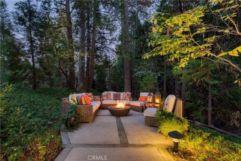 27465 Meadow Bay Drive