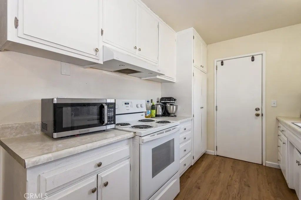 Photo of 516 Onyx AVE, Hemet, CA 92543 (MLS # IG26037016)