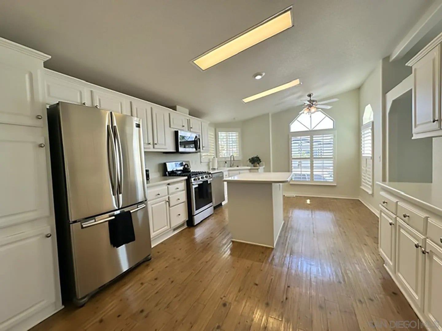 3422 Don Cota Drive