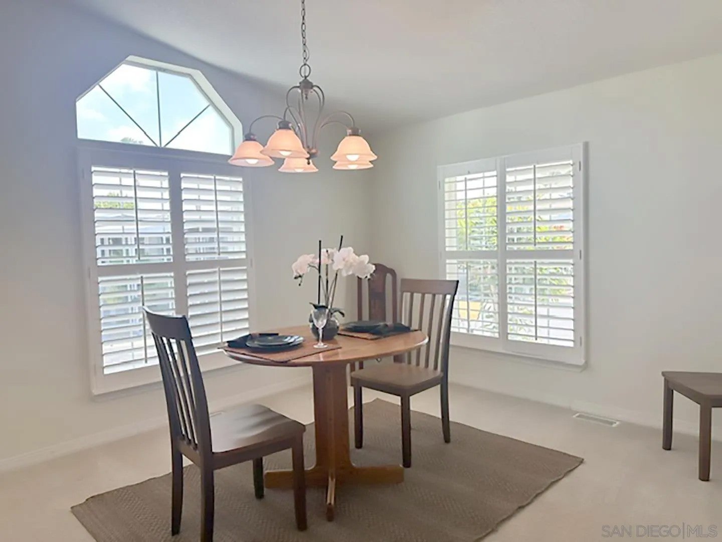3422 Don Cota Drive