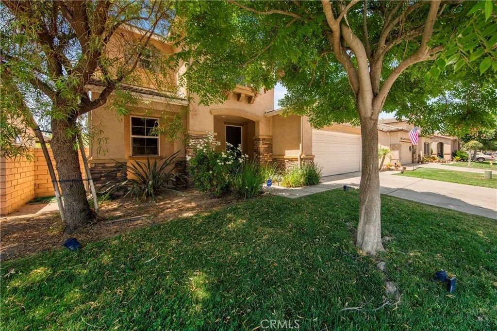 Photo of 29917 Sea Breeze Way, Menifee, CA 92584 (MLS # SR26002978)