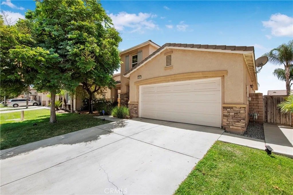 Photo of 29917 Sea Breeze Way, Menifee, CA 92584 (MLS # SR26002978)