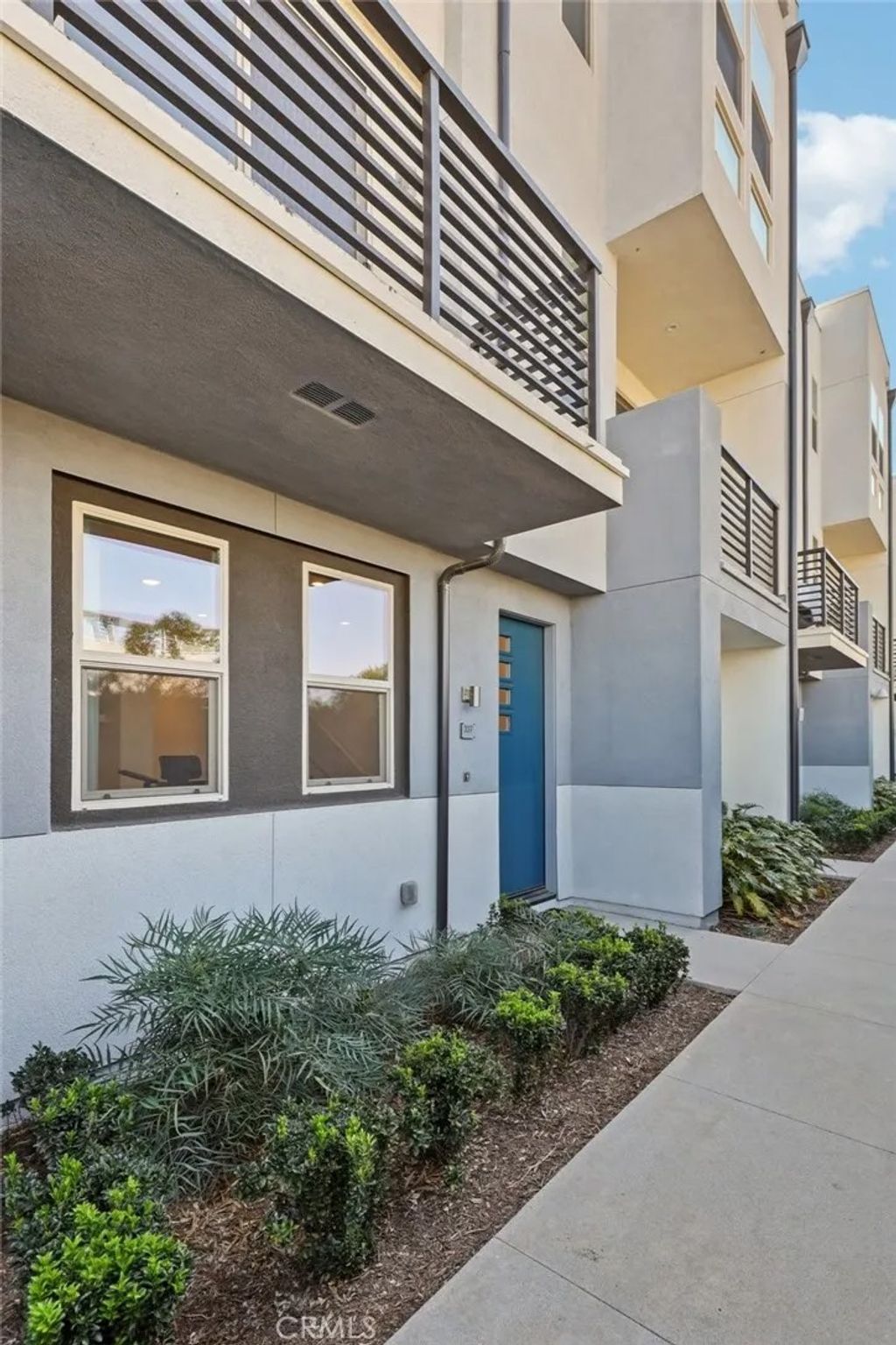 Photo of 337 Placemark, Irvine, CA 92614 (MLS # OC26048056)