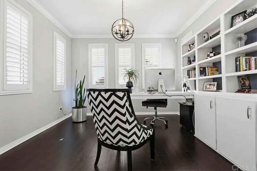 1539 Clifftop Avenue