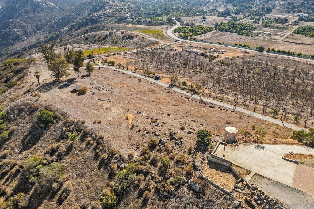 Photo of 15840 Highland Valley Rd, Escondido, CA 92025 (MLS # 250043634)