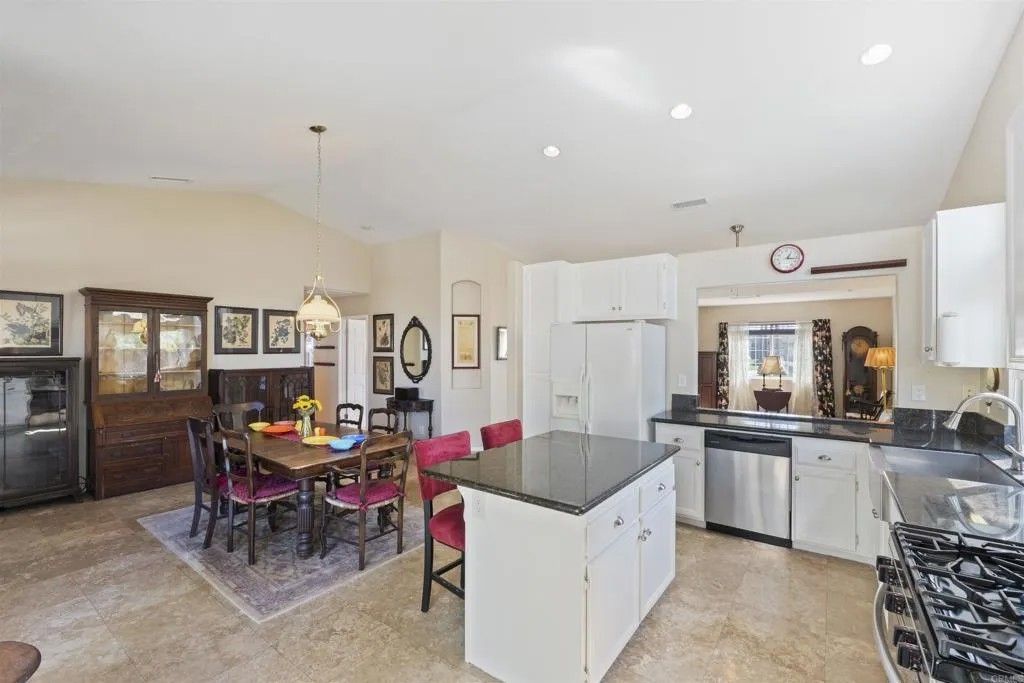 Photo of 2491 Linda Court, Escondido, CA 92027 (MLS # NDP2601878)