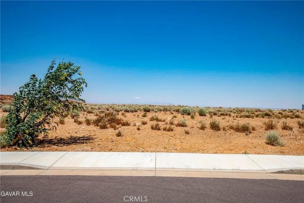 Photo of 0 Joshua Ranch Lot on Yianni Ct, Palmdale, CA 93551 (MLS # SR26013065)