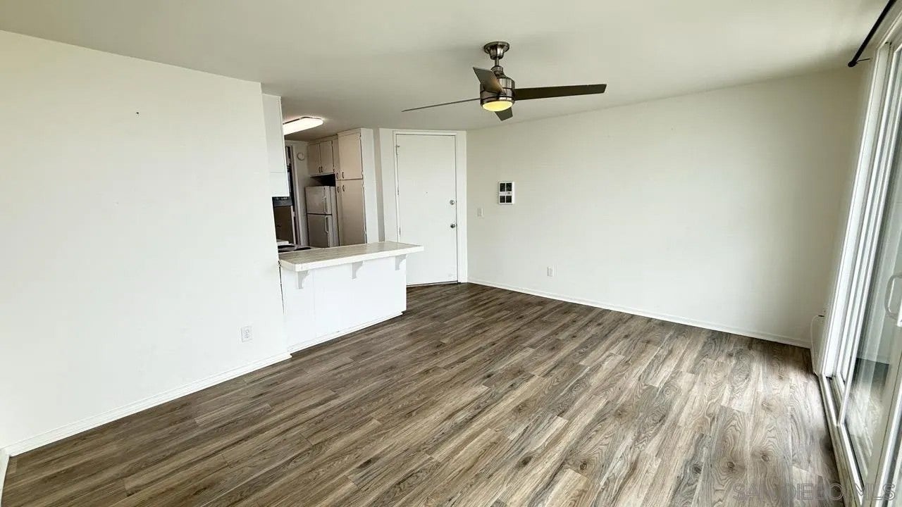 725 Redondo Ct 22