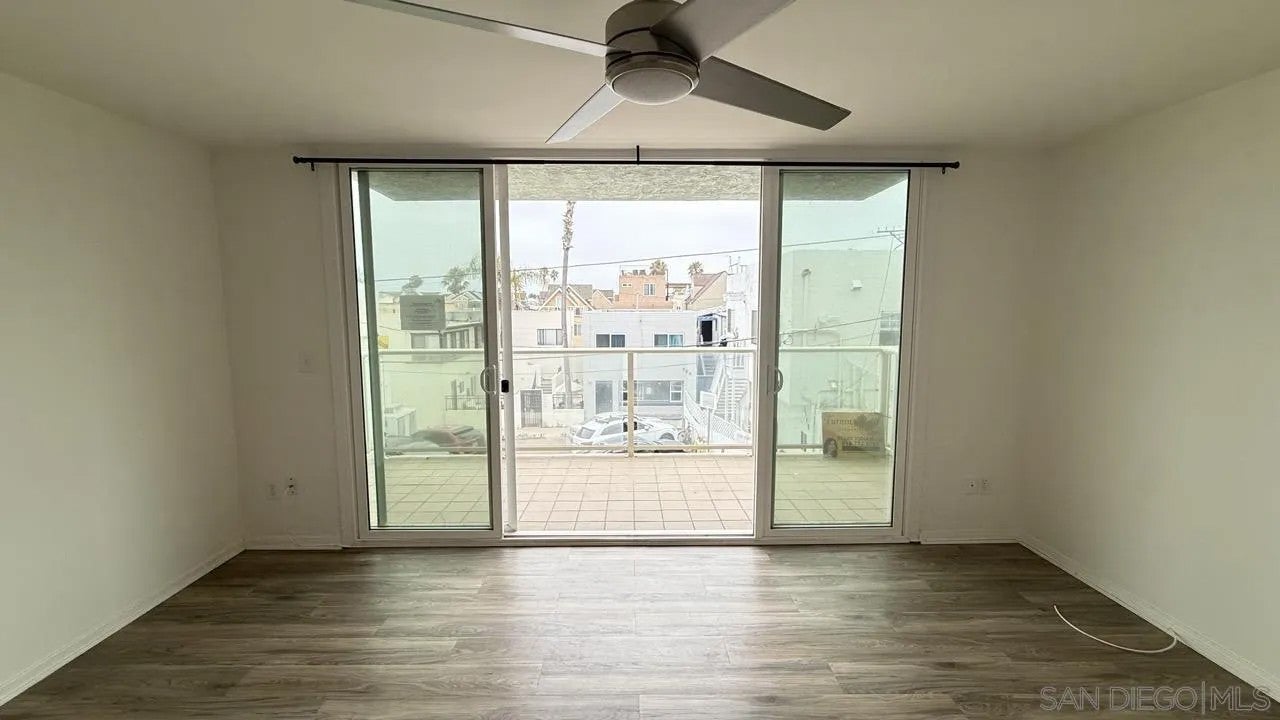 725 Redondo Ct 22