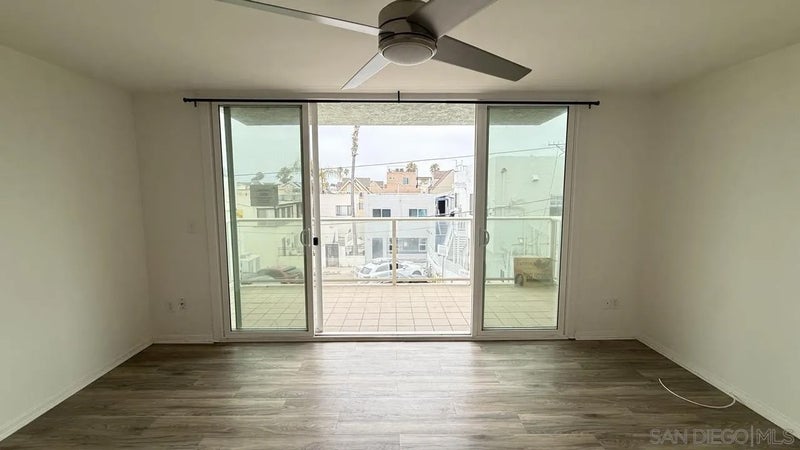 725 Redondo Ct 22