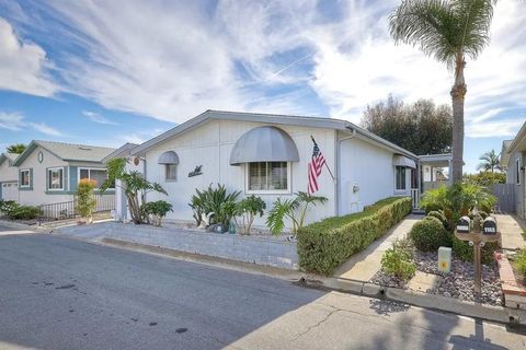 Photo of 1146 Via Santa Paulo, Vista, CA 92081 (MLS # NDP2511118)