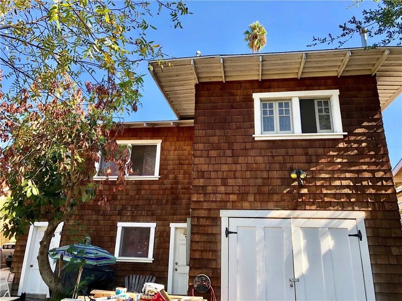 3907 Griffin Avenue