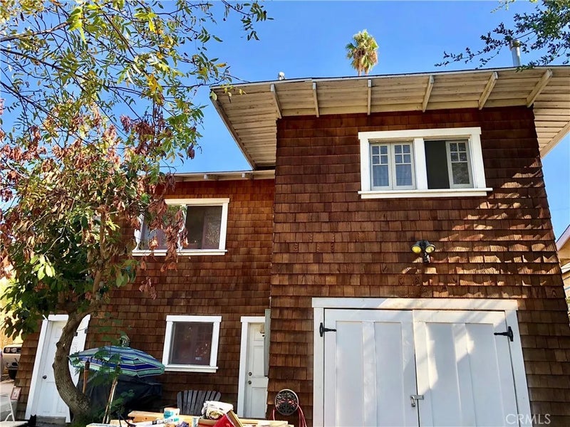 3907 Griffin Avenue