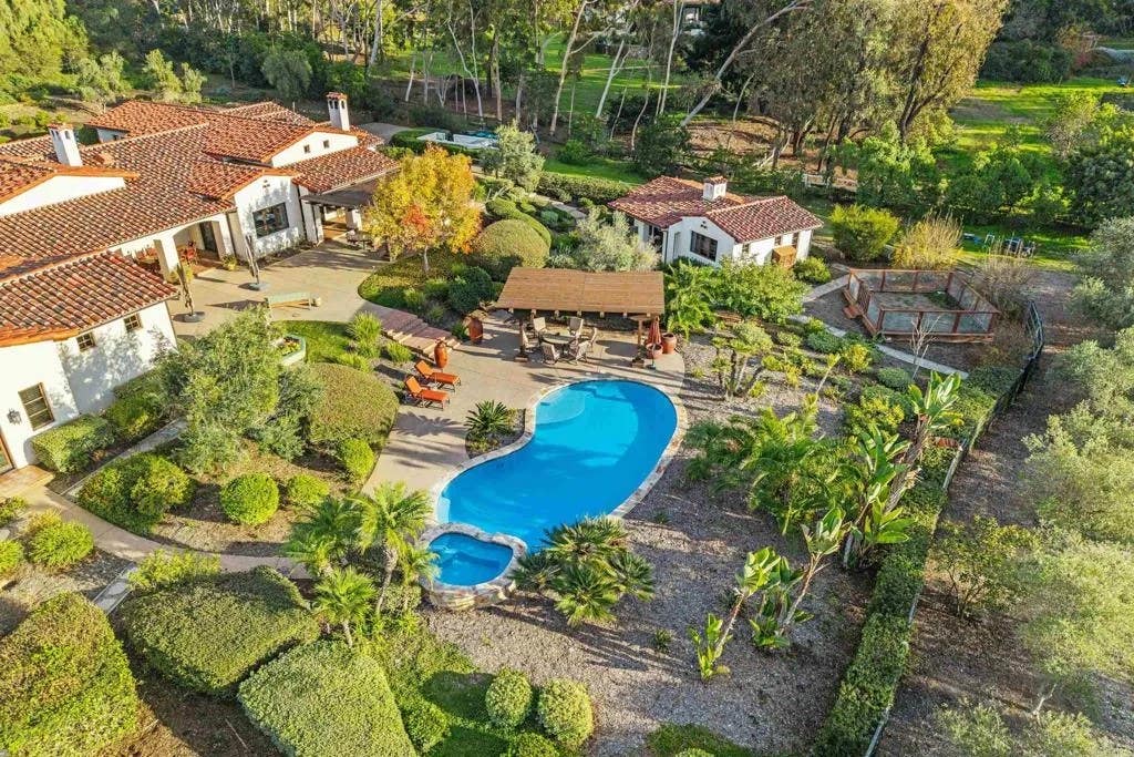 Photo of 6870 La Valle Plateada, Rancho Santa Fe, CA 92067 (MLS # NDP2604840)