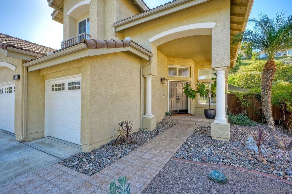 Photo of 13660 Lindamere Ln, San Diego, CA 92128 (MLS # 250045004)