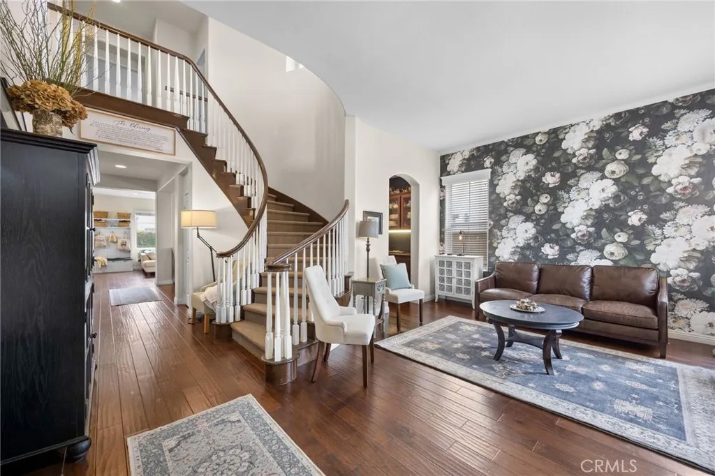 2707 Ashwood