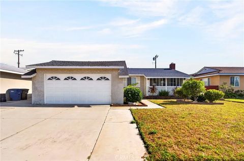 5856 Bolivia Buena Park CA 90620