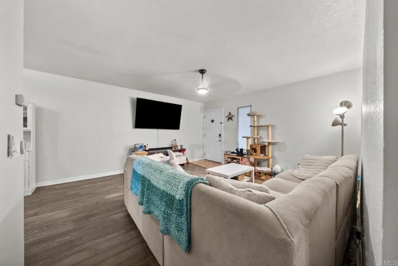 513 Calle Montecito 64