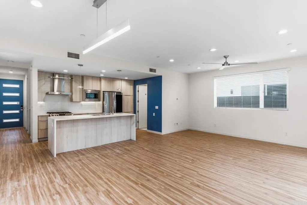 1166 Holly Avenue 10