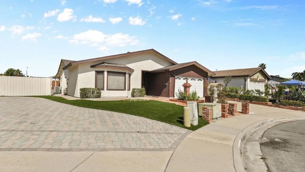 10436 Bedfont Circle