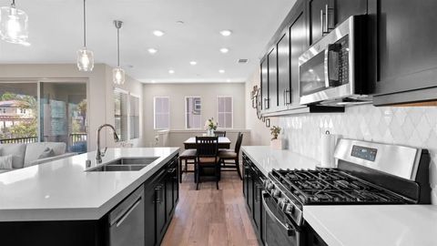 10861 Blake Way San Diego CA 92129