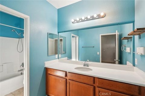 Tiny photo for 264 Cleomella Court, Hemet, CA 92543 (MLS # SW25252820)