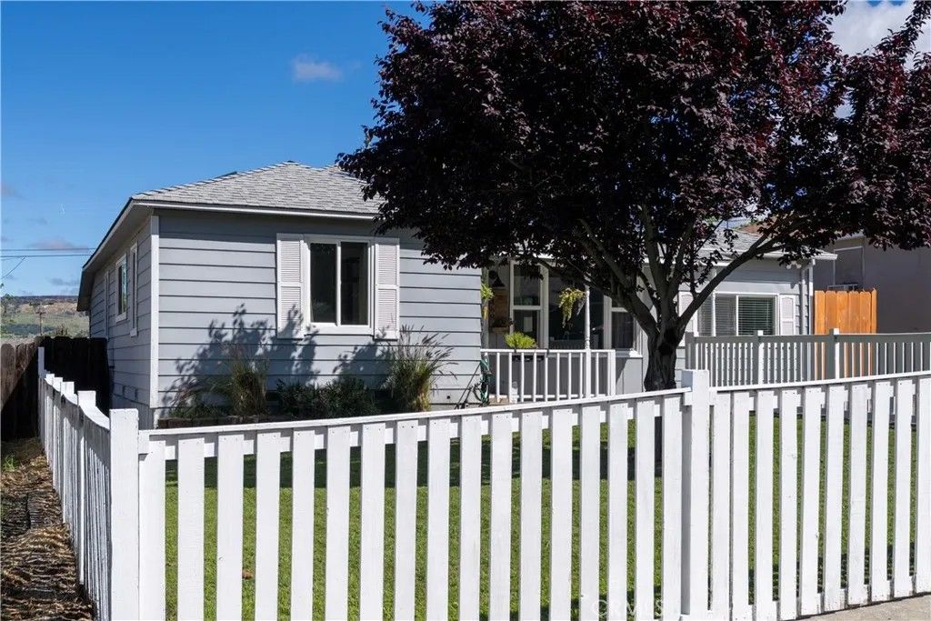 Photo of 3468 Stauss Avenue, Oroville, CA 95966 (MLS # OR26074367)