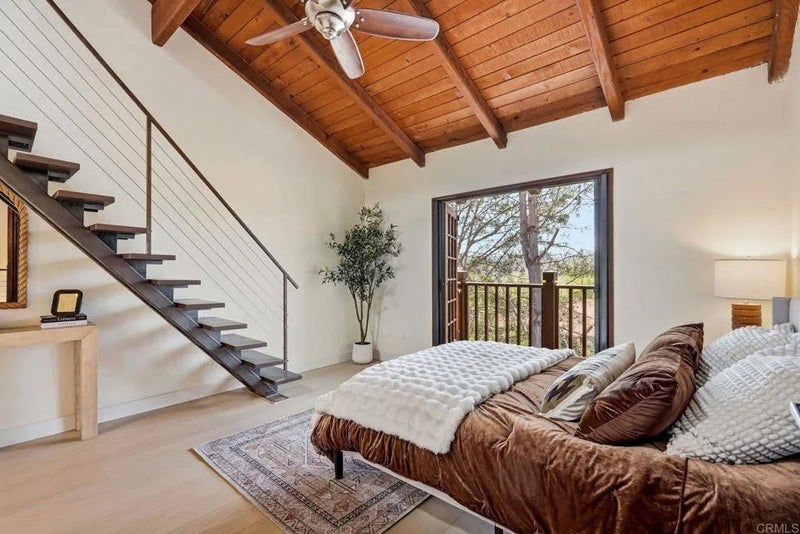 8608 Villa La Jolla Drive 4