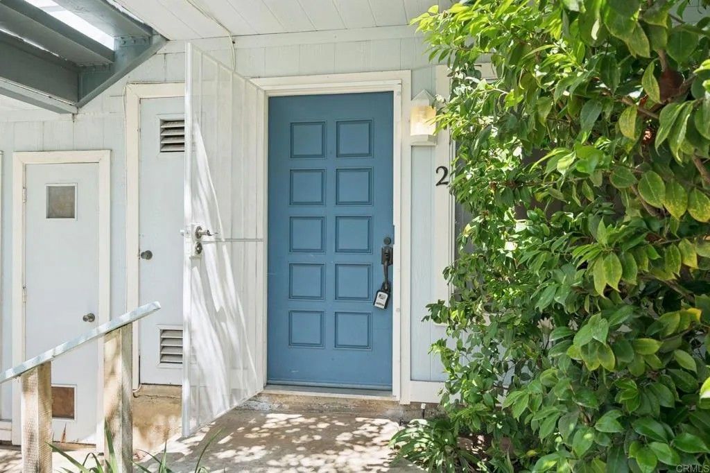 Photo of 410 S Freeman Street #2, Oceanside, CA 92054 (MLS # PTP2603186)