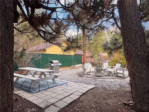 Tiny photo for 39054 Bayview Lane, Big Bear Lake, CA 92315 (MLS # IG25271352)