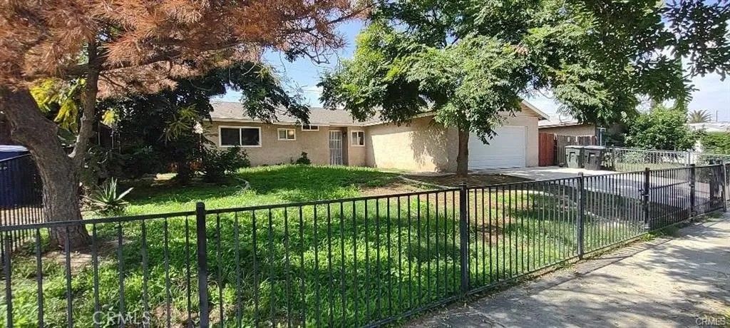 Photo of 6281 Antioch Ave, Riverside, CA 92504 (MLS # IG25267856)
