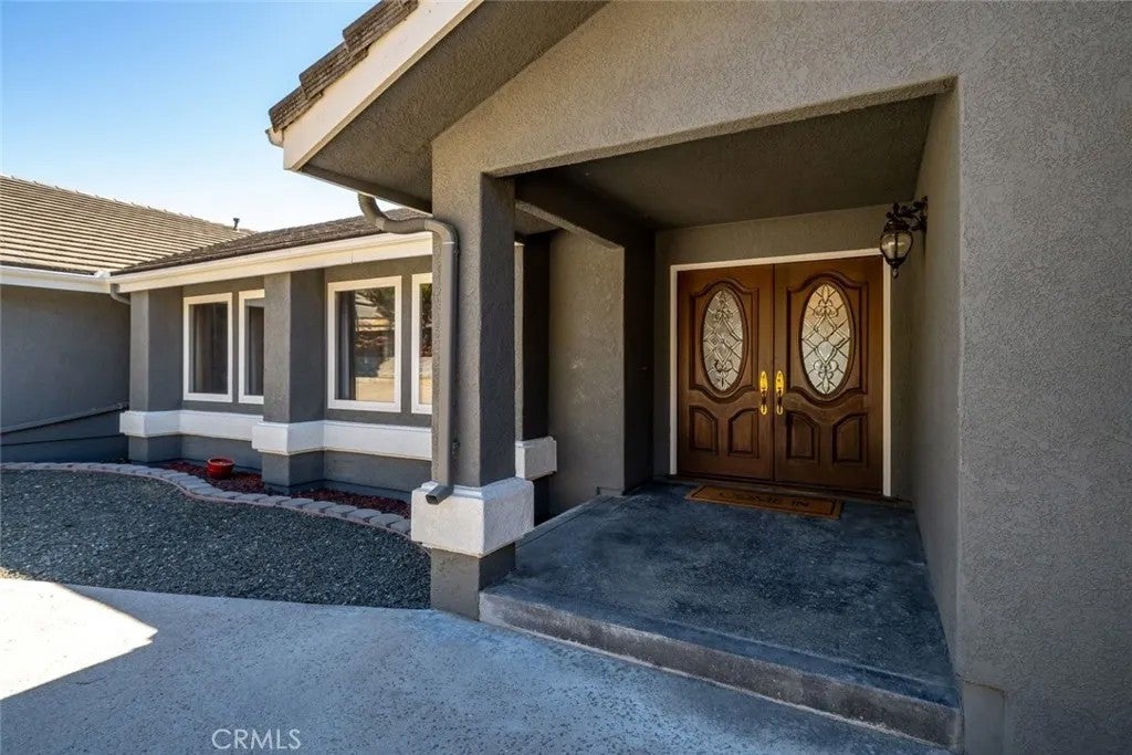 1075 Fox Canyon Lane