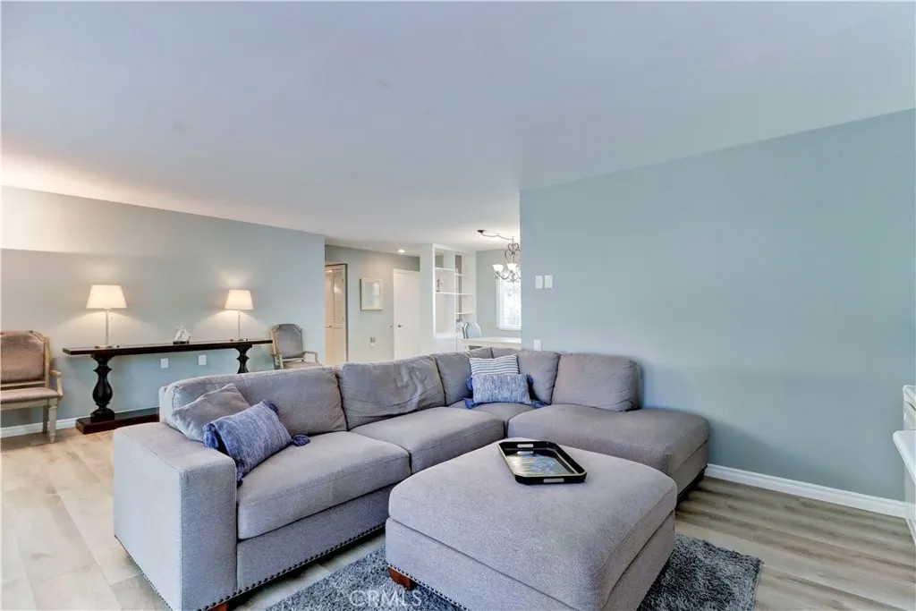 5507 Paseo Del Lago W B
