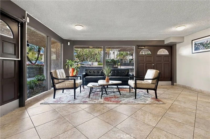 2386 E Del Mar Blvd 217