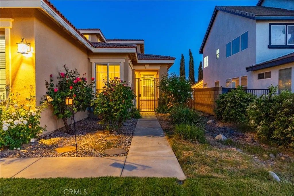 Photo of 6100 W K-10 Avenue, Lancaster, CA 93536 (MLS # SR26096538)
