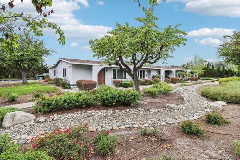 3518 Pear Blossom Oceanside CA 92057