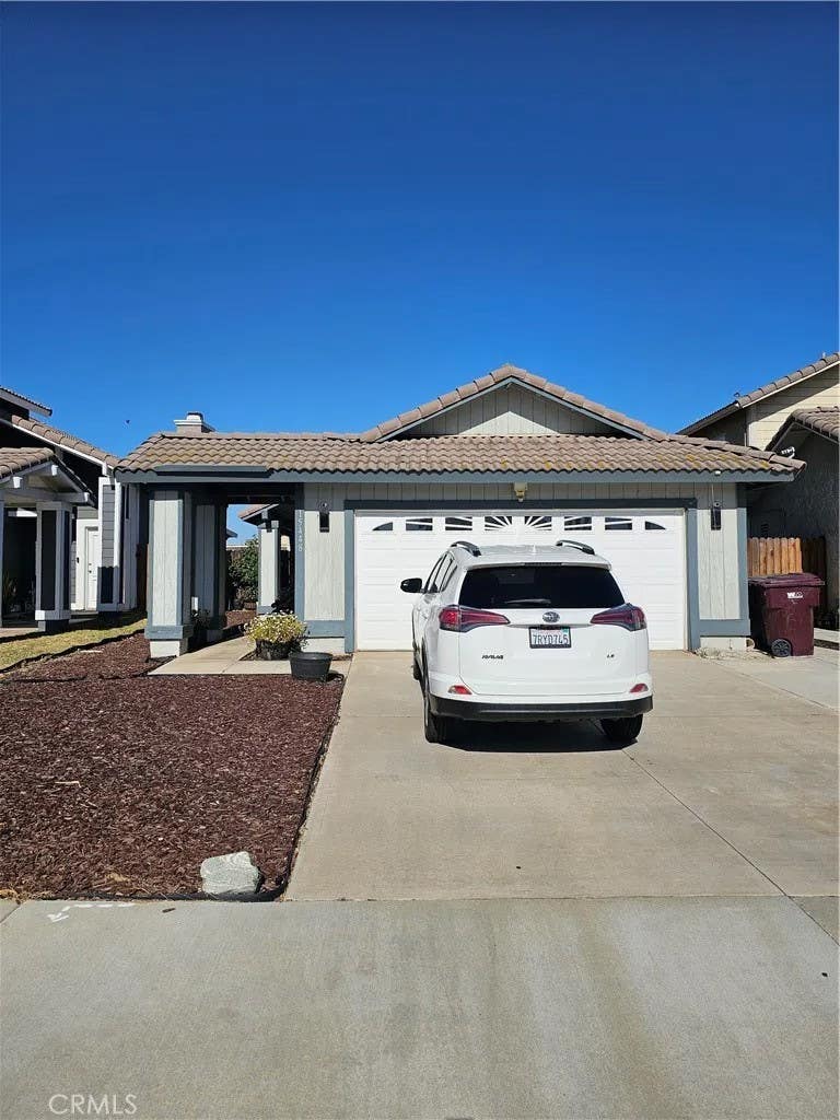 Photo of 15448 Canyonstone DR, Moreno Valley, CA 92551 (MLS # PW26122216)