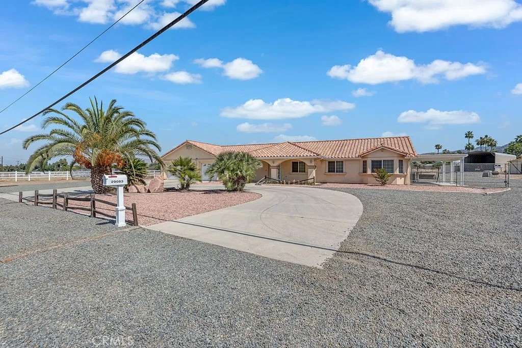 29083 Lakeview